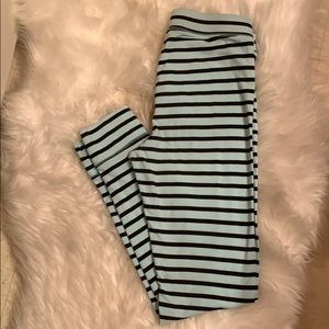 Blue stripped leggings